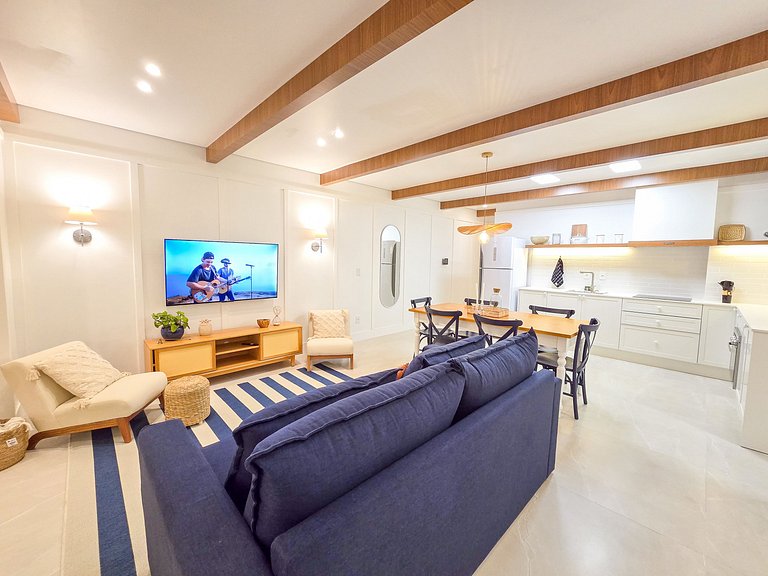 Apto Hampton 200 m da Praia Brava