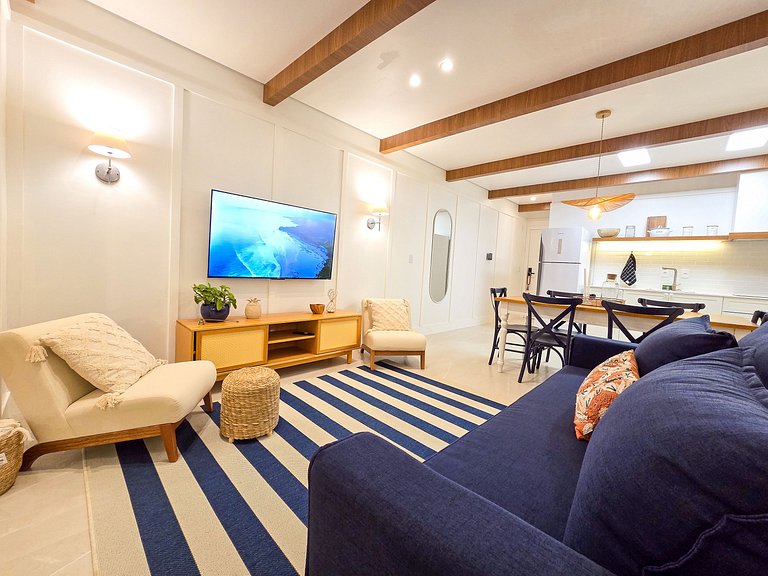 Apto Hampton 200 m da Praia Brava