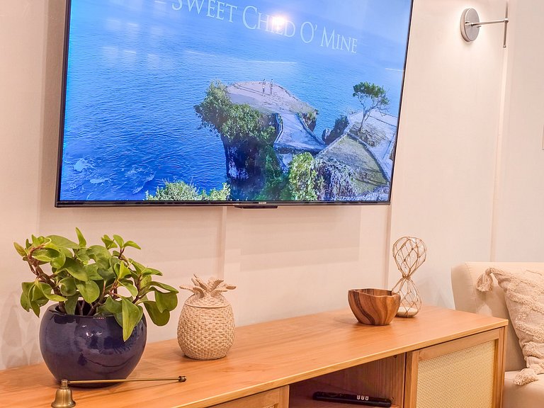 Apto Hampton 200 m da Praia Brava