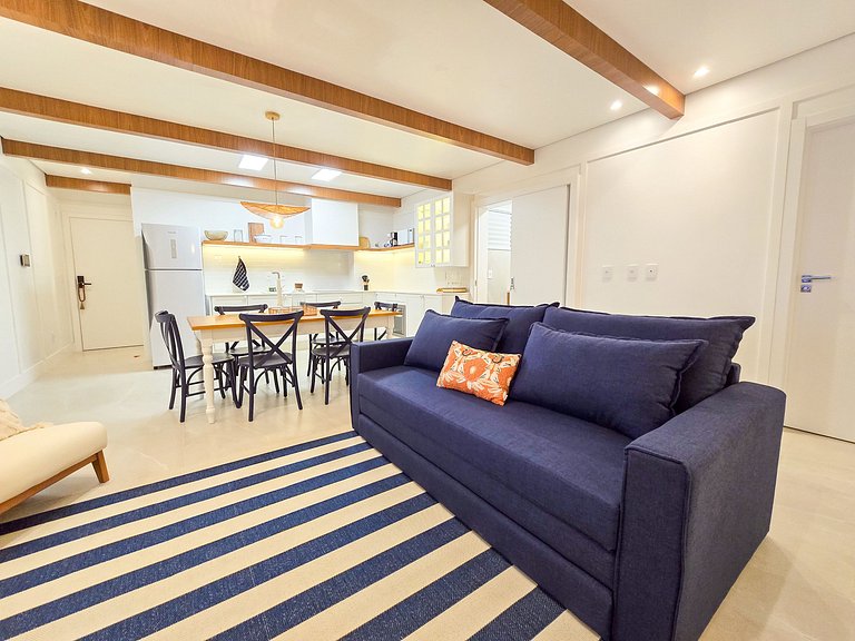 Apto Hampton 200 m da Praia Brava