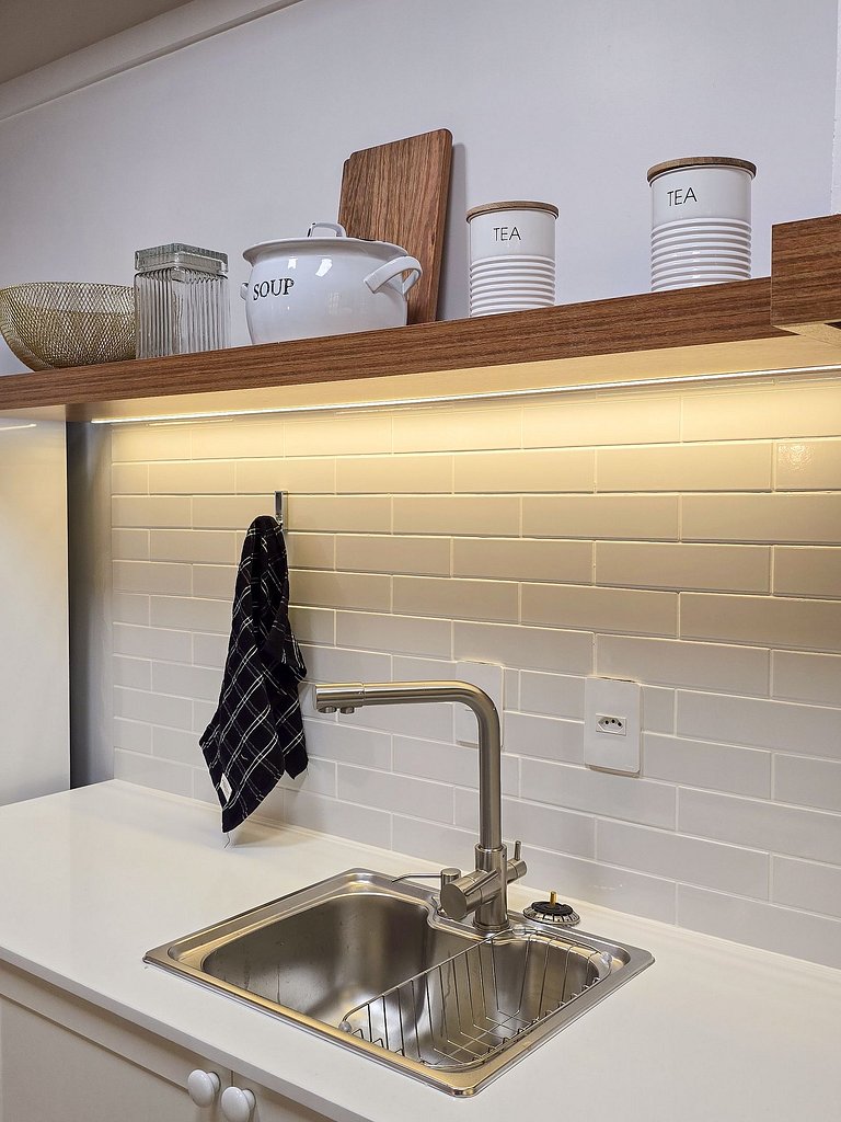 Apto Hampton 200 m da Praia Brava