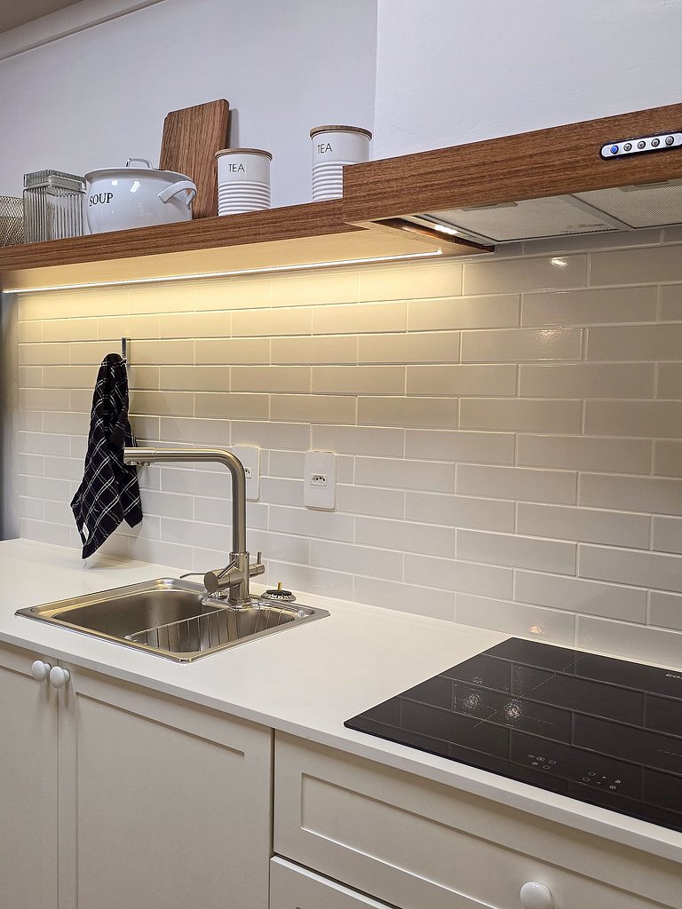 Apto Hampton 200 m da Praia Brava