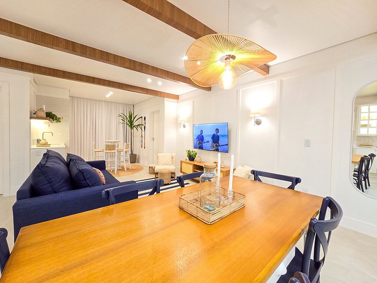 Apto Hampton 200 m da Praia Brava