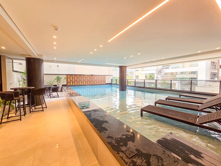 Apto Hampton 200 m da Praia Brava