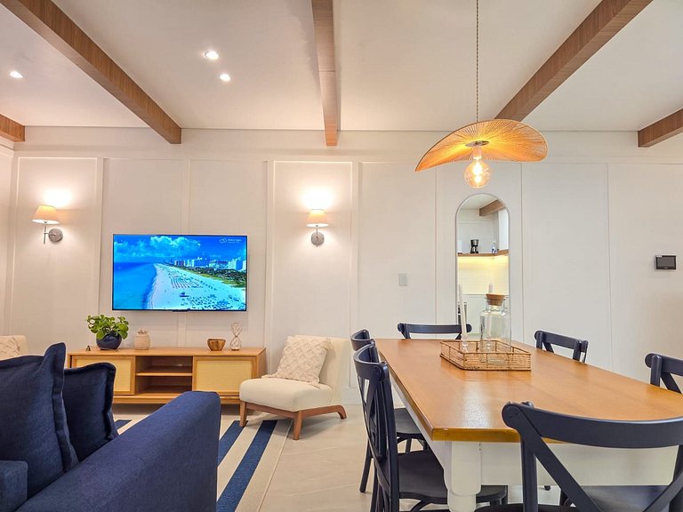 Apto Hampton 200 m da Praia Brava