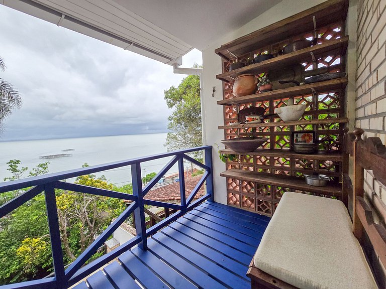 Vista de Sambaqui | Sua Casa com Vista para o Mar