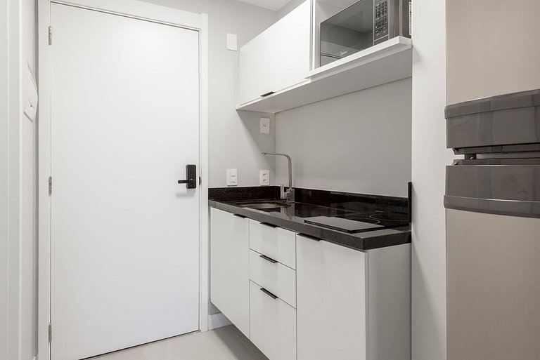 Aspen Studio with Parking and Full Amenities