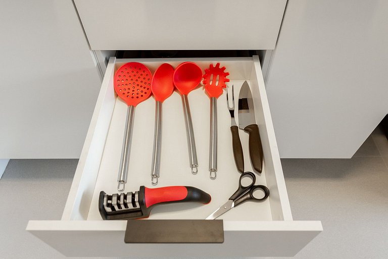 Aspen Studio with Parking and Full Amenities