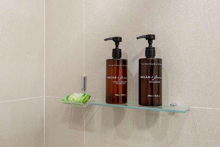 Bariloche Studio con Cochera y Áreas Completas