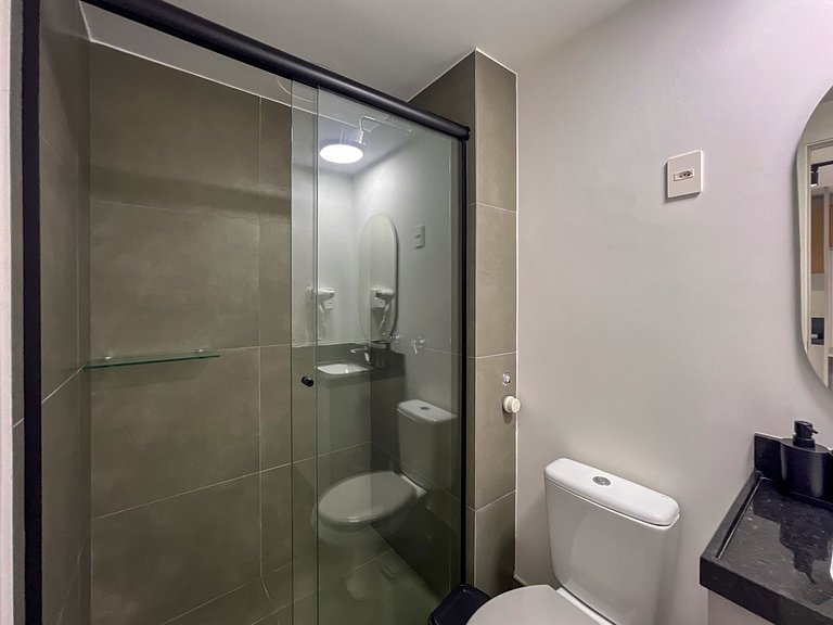 Apto com academia 24h e coliving - Av.Carlos Gomes