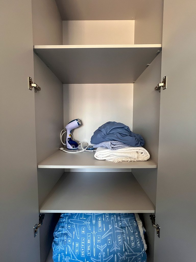 Apto Aruba na Carlos Gomes com infra