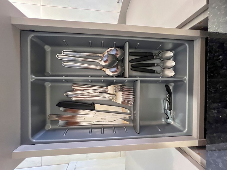 Apto Aruba na Carlos Gomes com infra