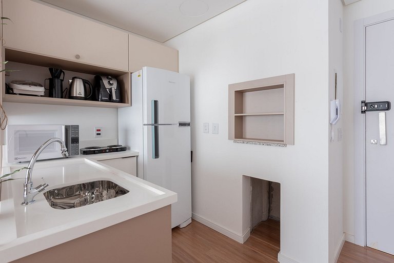 Studio con piscina+gym+estacionamiento en Moinhos