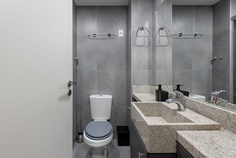 Charm no bairro Montserrat, prox. parcão