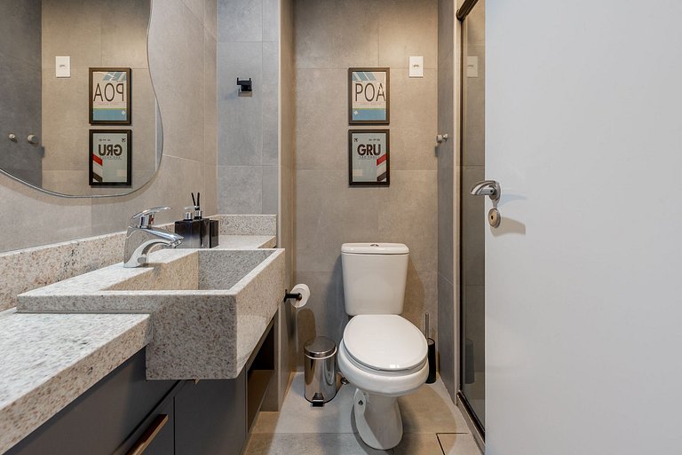 Aviator suite at Montserrat, near the main park