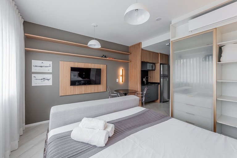 Aviator suite at Montserrat, near the main park