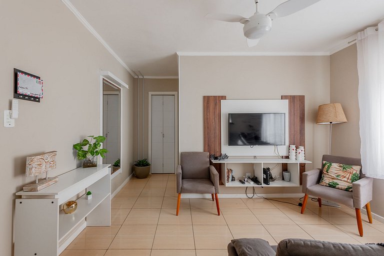 Apartamento con cochera cerca del Shopping Iguatemi