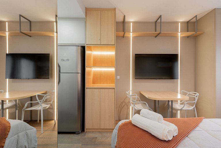 Studio Nude with a complete leisure area