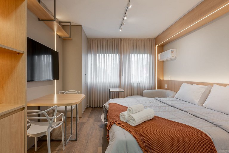 Studio Nude with a complete leisure area