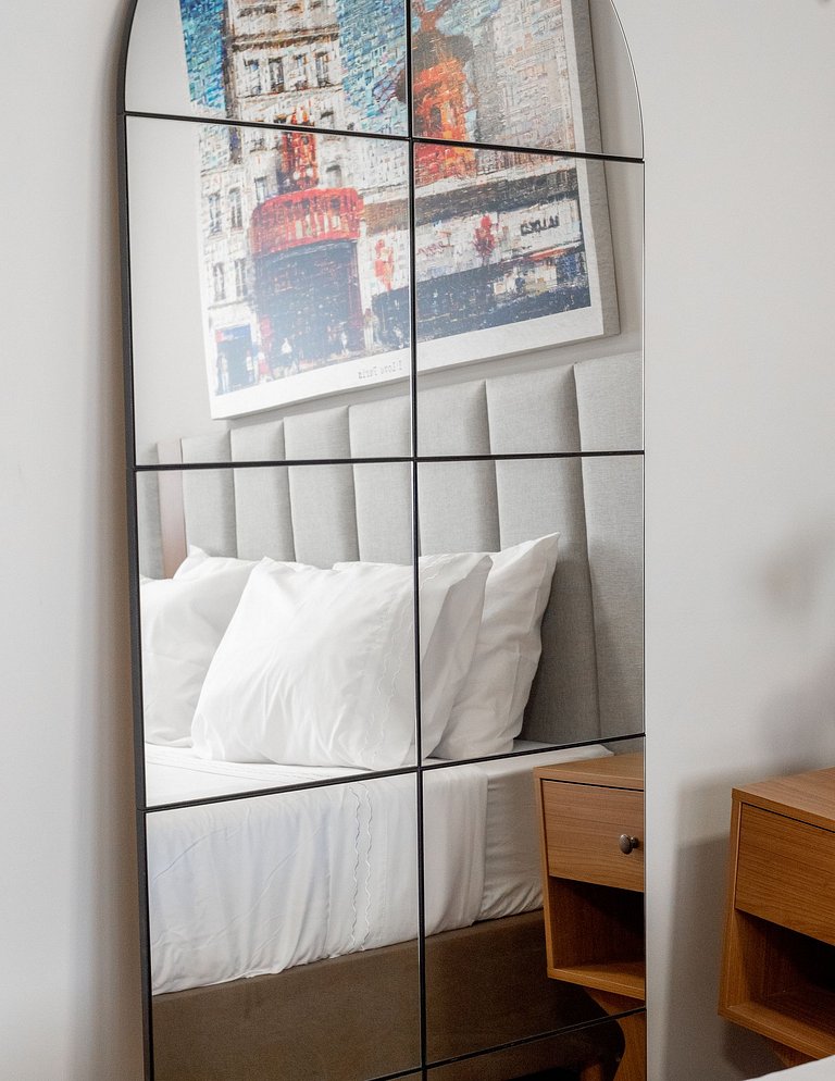 Studio Paris | Rooftop, pool and parking space