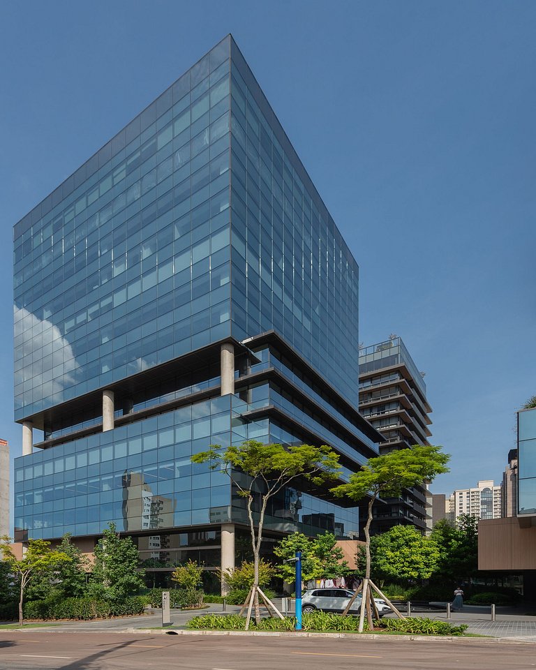 Studio with rooftop and pool on Av. Carlos Gomes