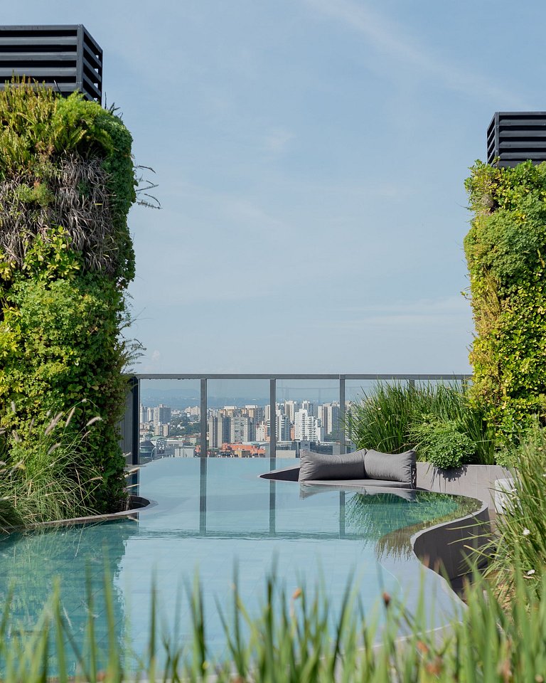 Studio with rooftop and pool on Av. Carlos Gomes