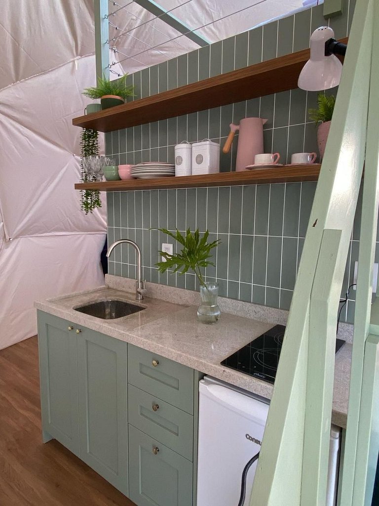 Domo con vista panorámica y bañera exclusiva