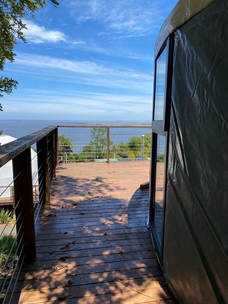 Dome with panoramic view and private bathtub