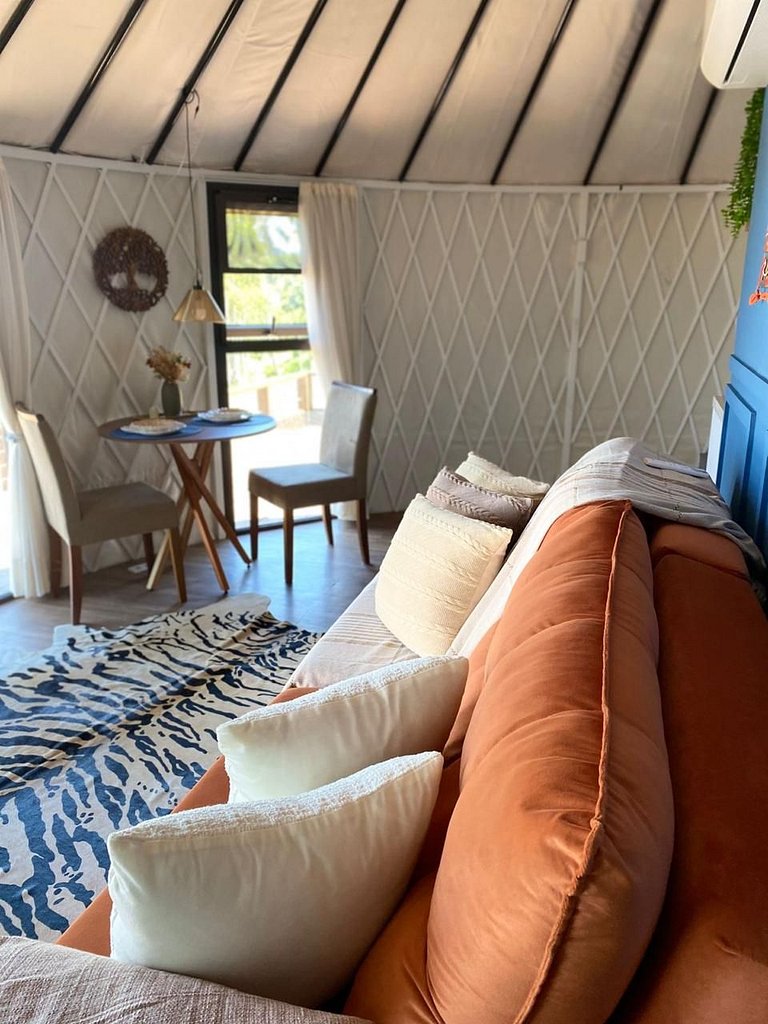 Dome with panoramic view and private bathtub