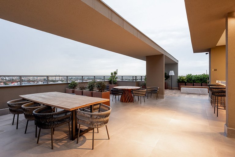 Studio com rooftop perto do consulado