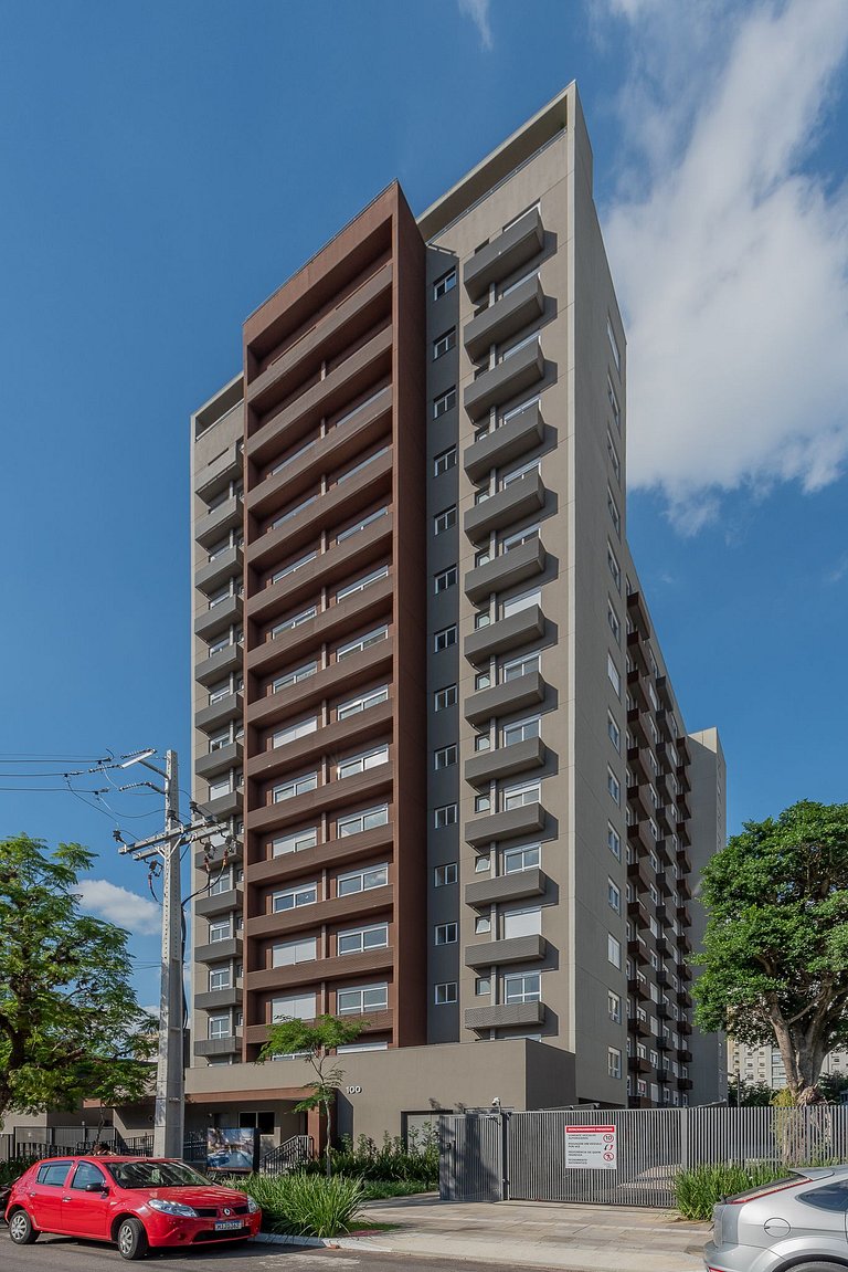 Studio com rooftop perto do consulado