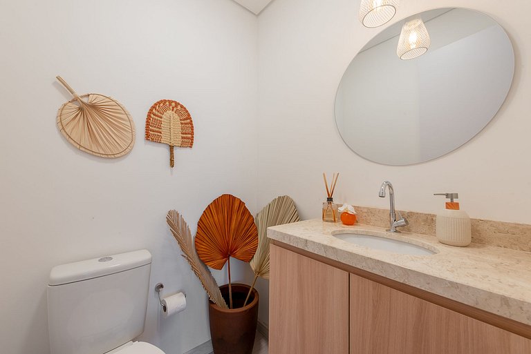 2-bedroom apart w\ suites, pool+ garage -Q Moinhos