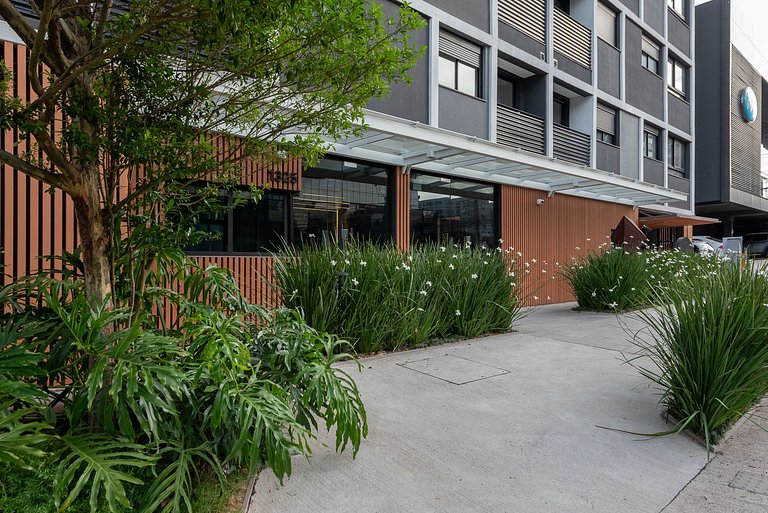 Apto with 24h gym and coliving - Av. Carlos Gomes