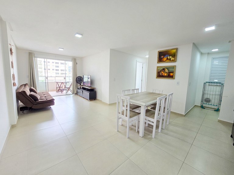 Cais | Apartamento de 2 Habitaciones Cerca de la Playa