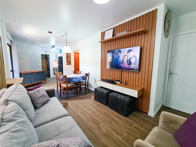 Açor | 2-Bedroom Apartment 1 Block from Bombas Beach