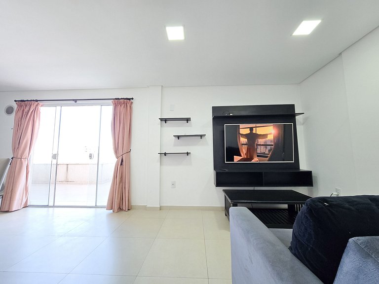 Penthouse with Ocean View and 2 Suites in Bombinhas