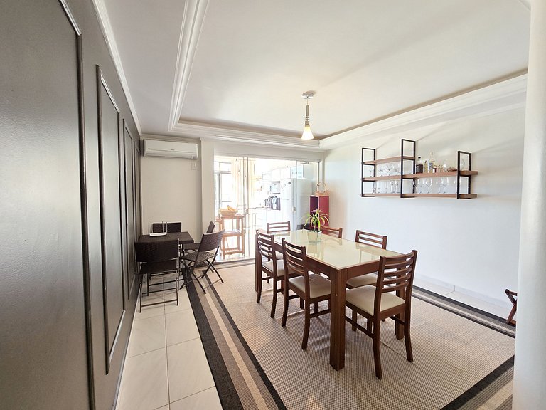 Maré | 3-Bedroom Apartment 80m from Bombas Beach