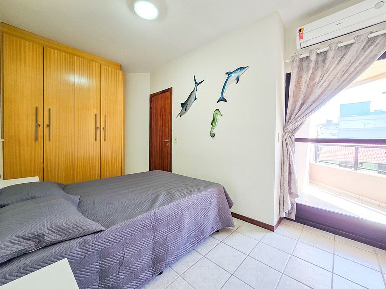 Maré | 3-Bedroom Apartment 80m from Bombas Beach