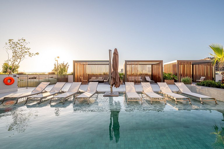 Skylight |Studio+Rooftop+Piscina| Moinhos