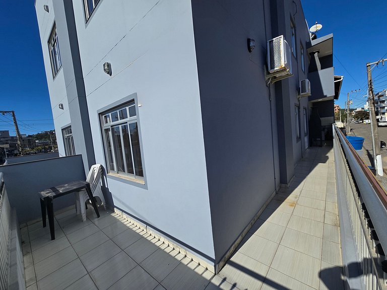 Origens 50m de la Playa de Bombas con balcón y parrilla