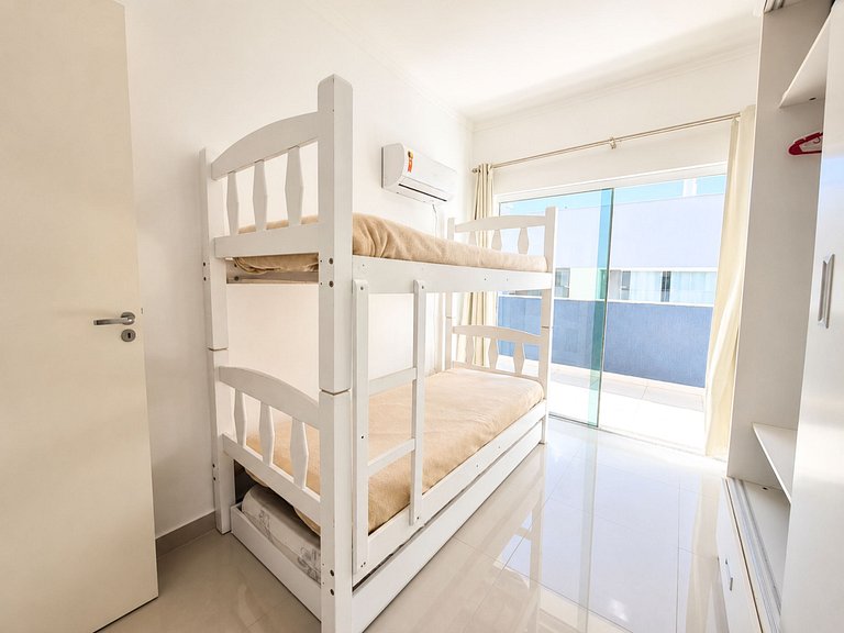 Nácar 2 bedrooms 1 en-suite barbecue area 2 parking spaces.