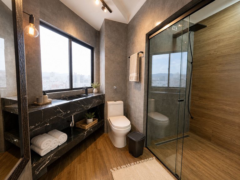 Maré | 3-Bedroom Apartment 80m from Bombas Beach
