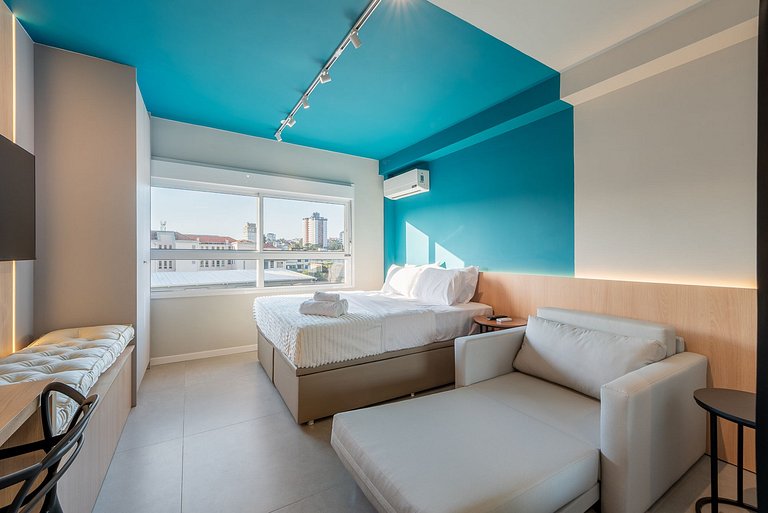 Studio com rooftop perto do consulado