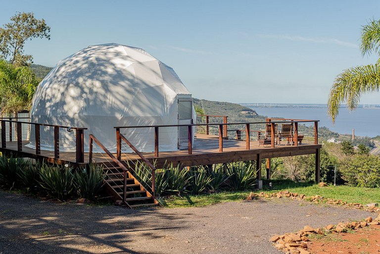 Domo con vista panorámica y bañera exclusiva