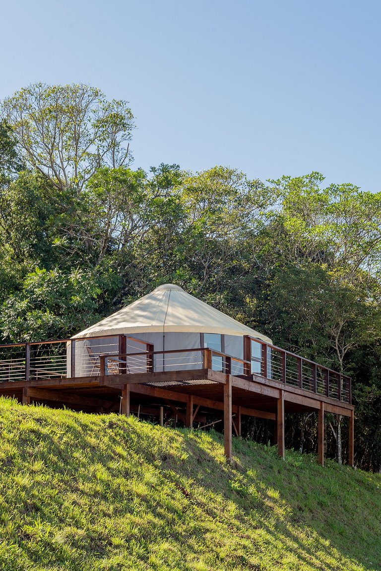 Domo con vista panorámica y bañera exclusiva