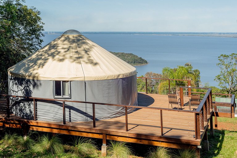 Dome with panoramic view and private bathtub