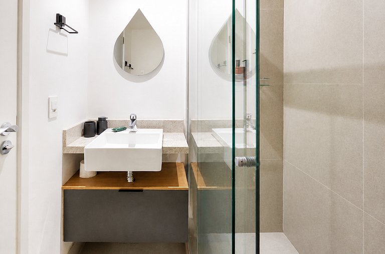 Skyline Estudio Queen con Piscina y Garaje
