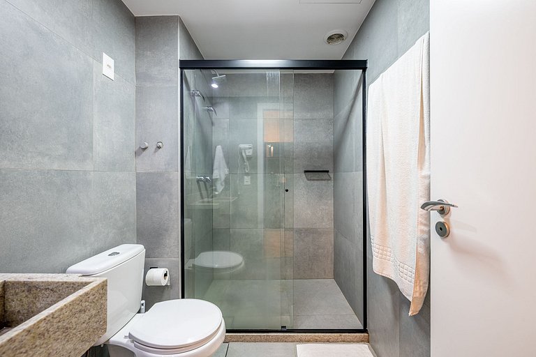 Studio Atlas | Piscina+academia+coworking