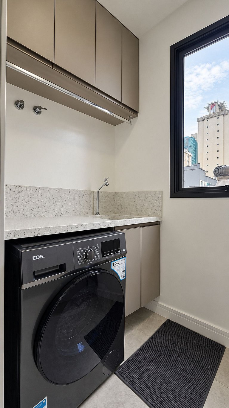 Lumera | 3 suites and 2 parking spaces in Meia Praia